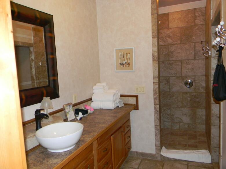 Bed & Breakfast Jordan Lake B & B