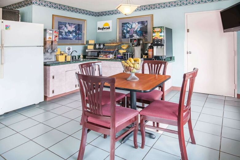 Hotel Days Inn By Wyndham Mountain View