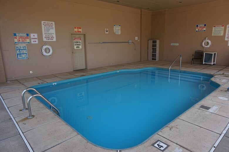 Motel 1 Life Studio And Suites