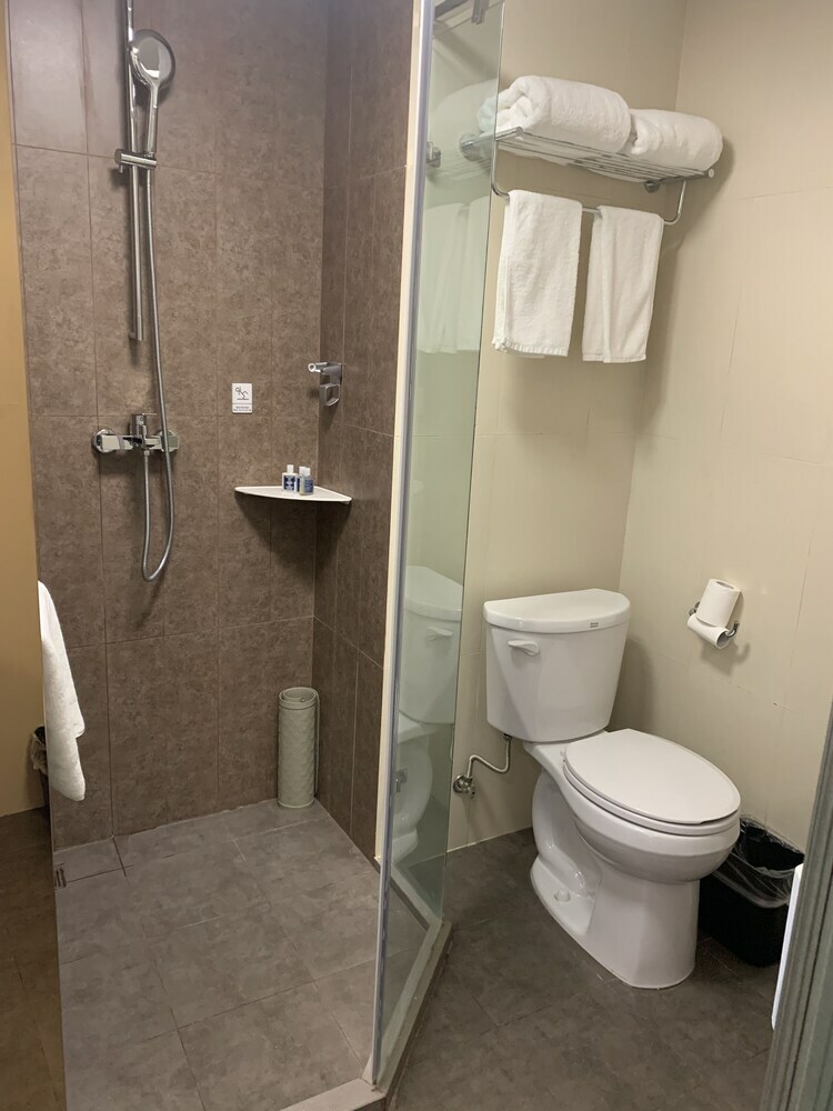 Ibis Styles Chengdu American Center Hotel