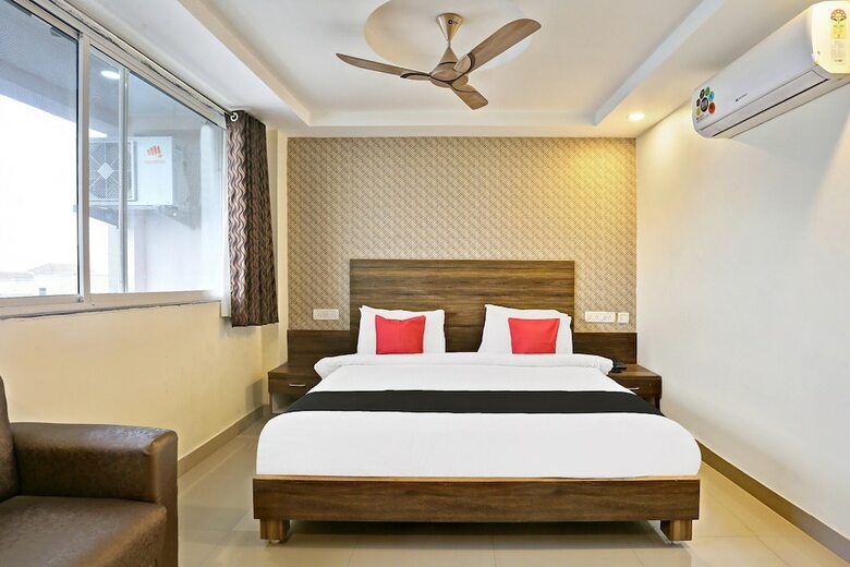 Hotel Capital O 15079 Navvada Regency