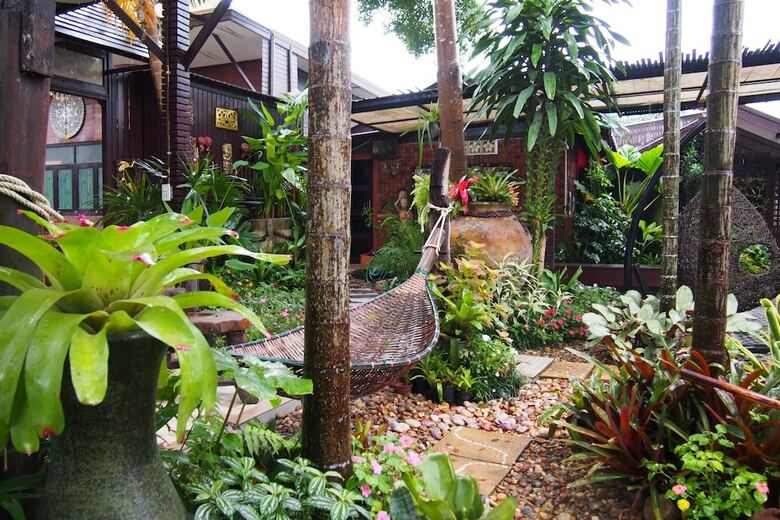 Hotel Wiang Kum Kam Resort