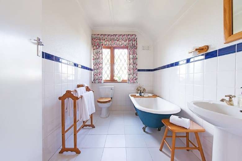 Hotel Knightsbury Guest House