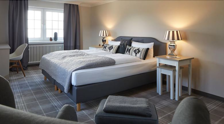 Hotel & G�stehaus Warsteiner Welt
