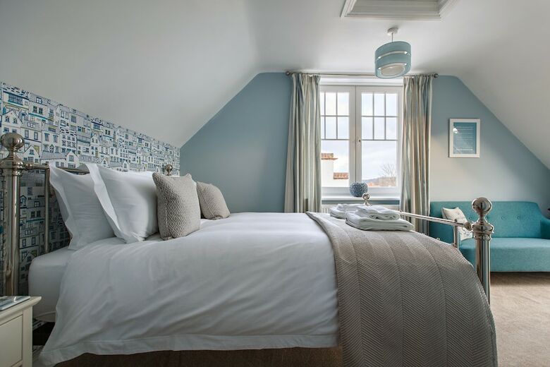 Bed & Breakfast Alton House