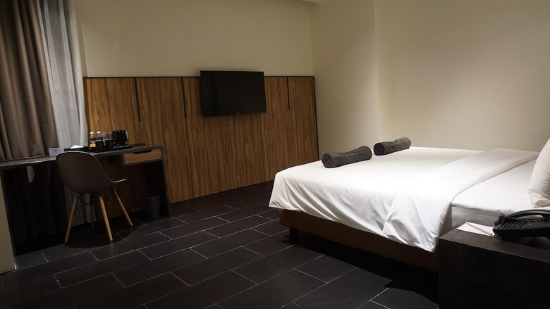 Erian Hotel