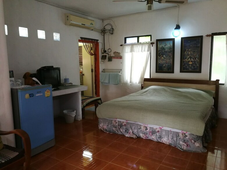 Hotel Baan Din Camp And Art Suanphueng