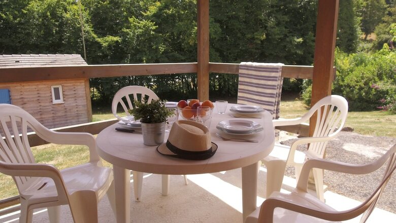 Vvf Villages "les Bords Du Lac" �guzon