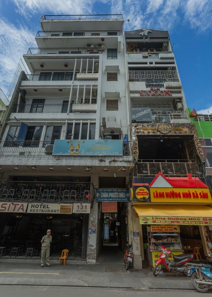Hostal Rice Hostel & Cafe - Adults Only