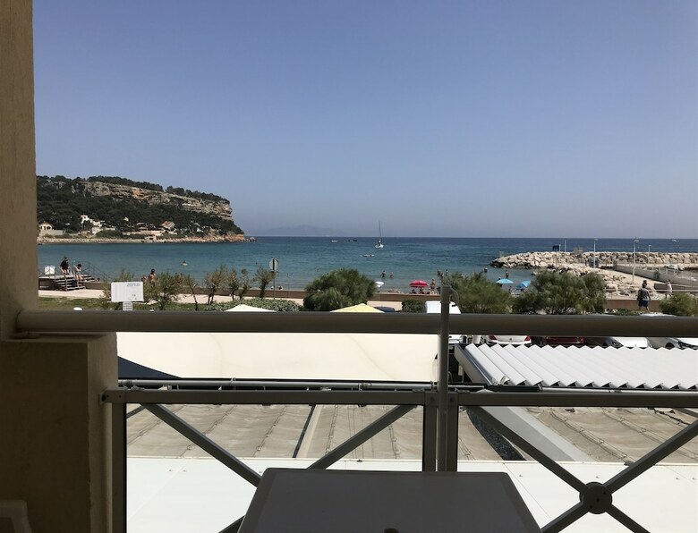 Apartamentos Appartements Front De Mer