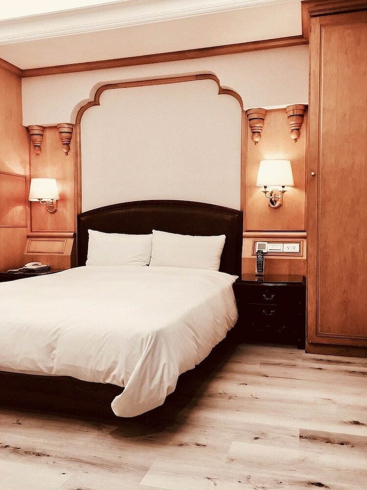 Daxin Hotel