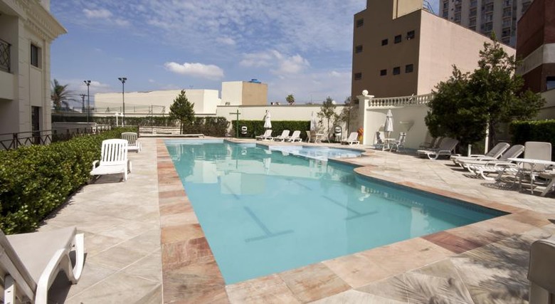 Hotel Quality Suites Vila Ol�mpia