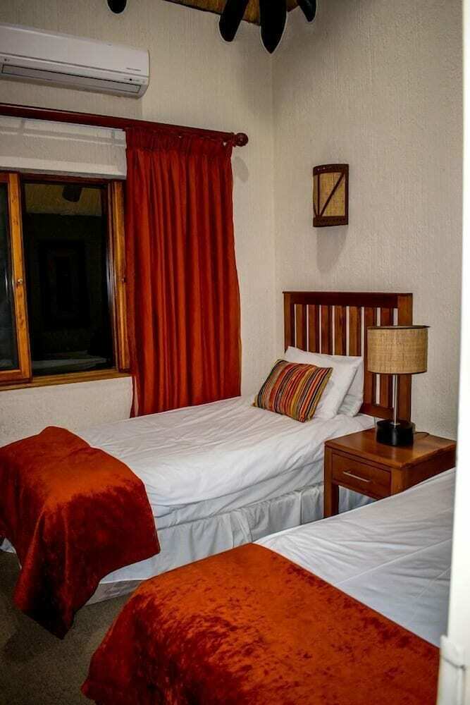 Legend Safaris - Kruger Park Lodge