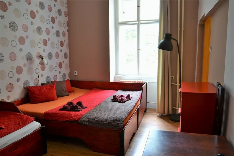 Hostal Hostel Elf