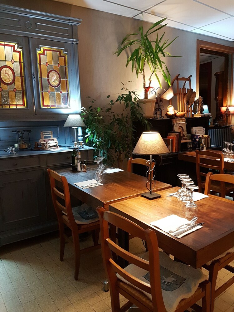 Hotel H�tel Restaurant Le Lassus