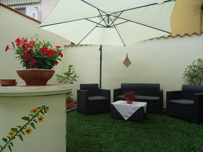 B&B Al�s