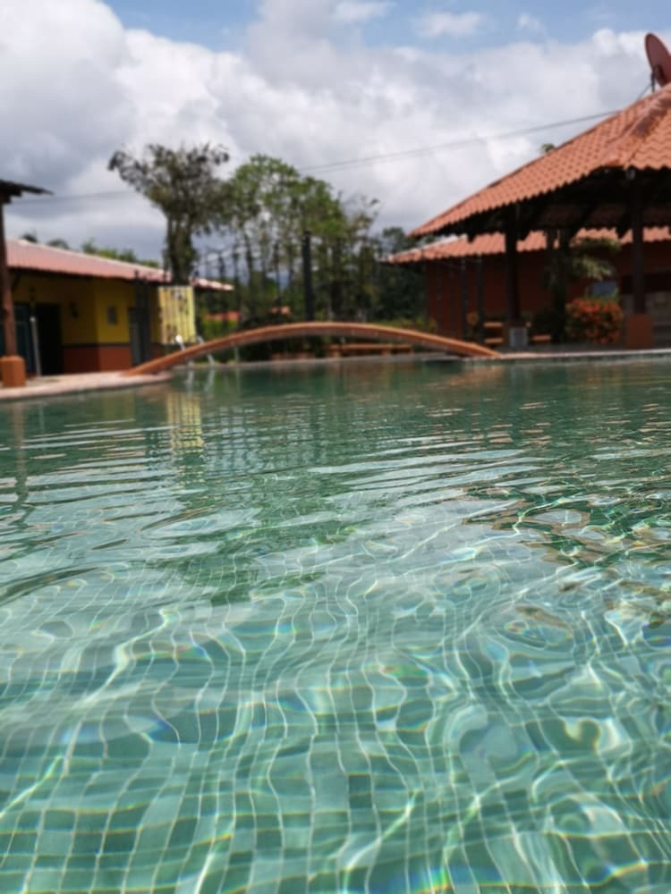 Hotel Rancho Le�n
