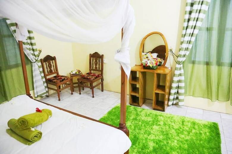 Bed & Breakfast Green's Guest House