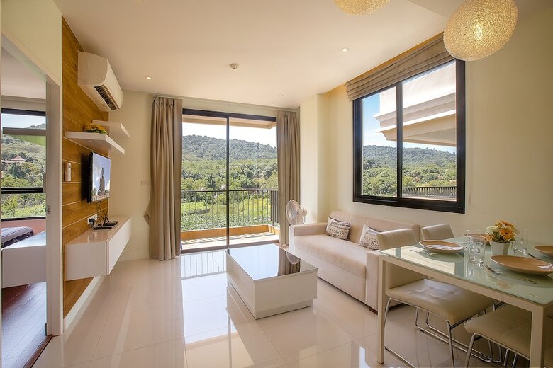 Apartamentos The Lago 72