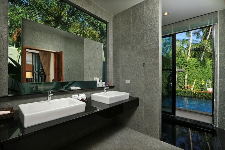 Villa Nias