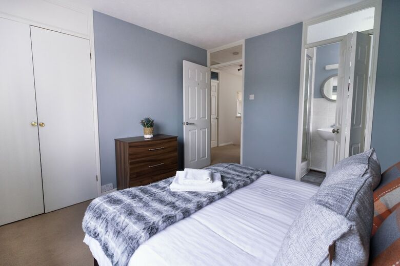 Hotel Benson Close Serviced Accommodation