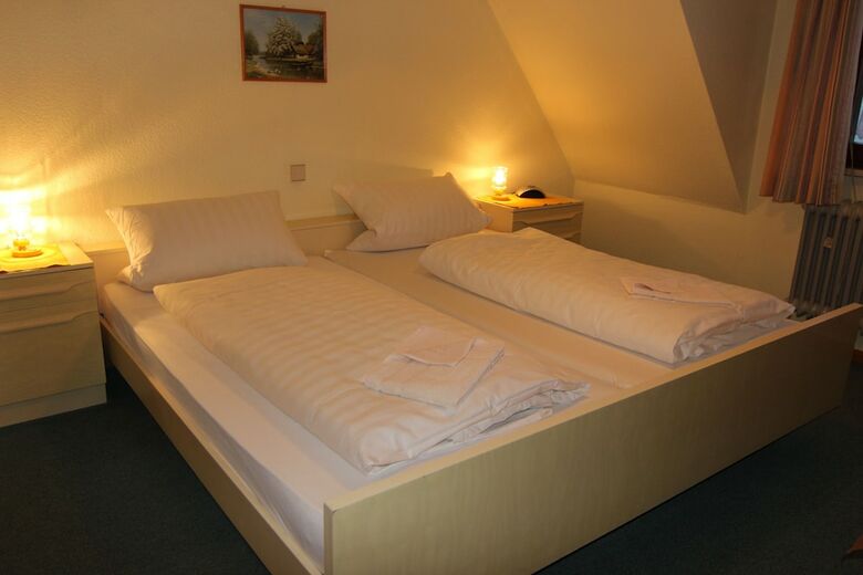 B�ckerei-caf� & Pension Estenfeld