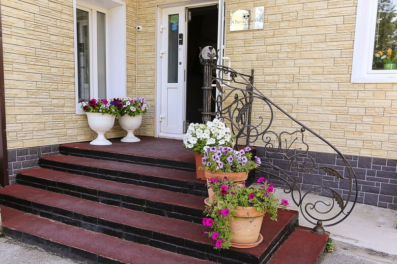 Flowers Hotel