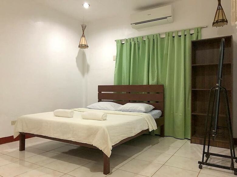 Hotel New Eve's Kiosk Dive Resort