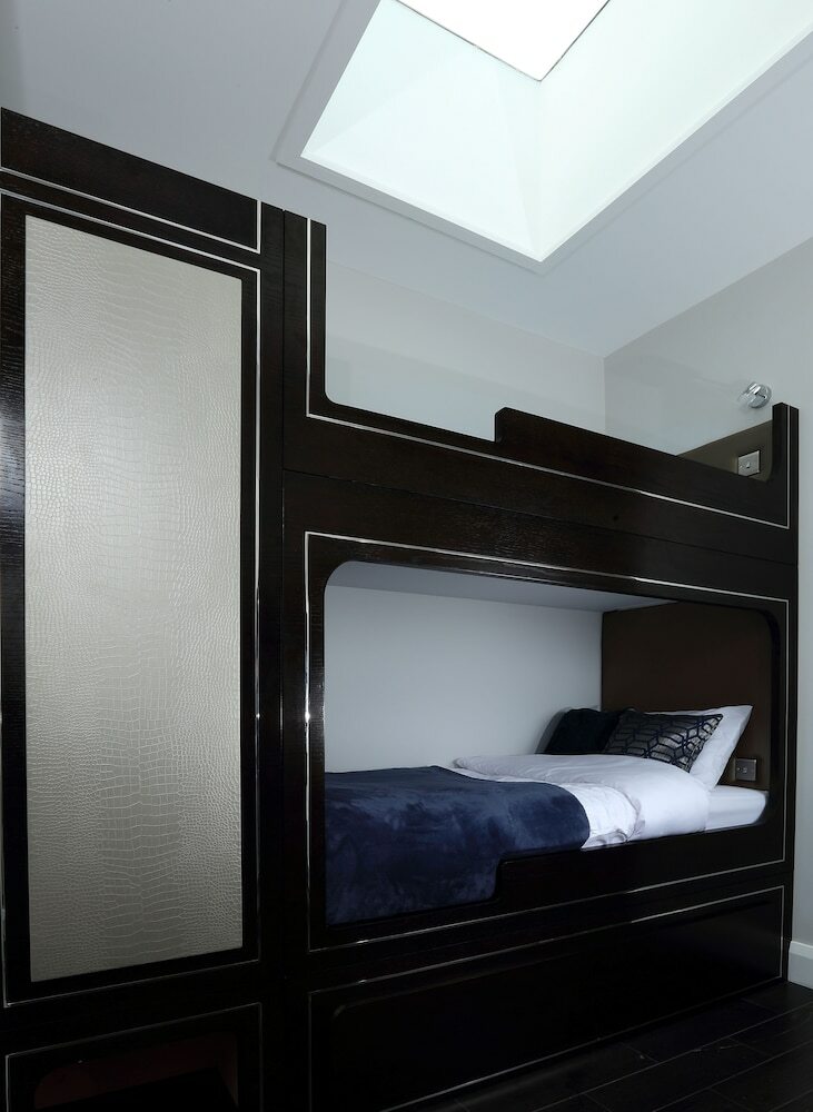 Glass Island Boutique Luxury B&B