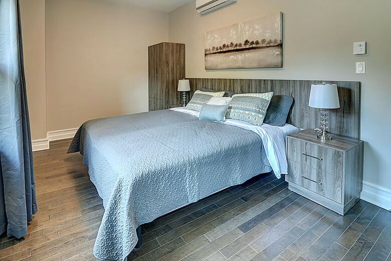 Apartamentos Plateau Prime Suite Plus A.c. Parking