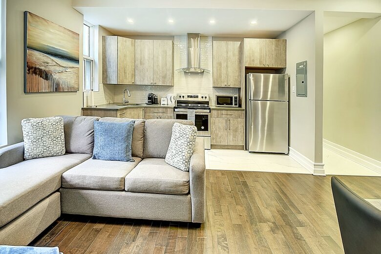 Apartamentos Plateau Prime Suite Plus A.c. Parking