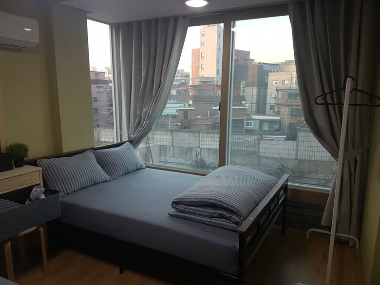Hotel Takustay Sinchon