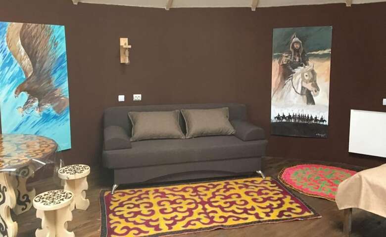 Bed & Breakfast Ethnohouse Yurta