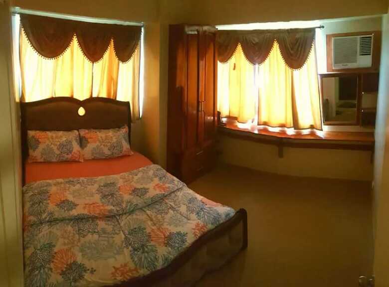 Hotel Roy's Cabin Suites