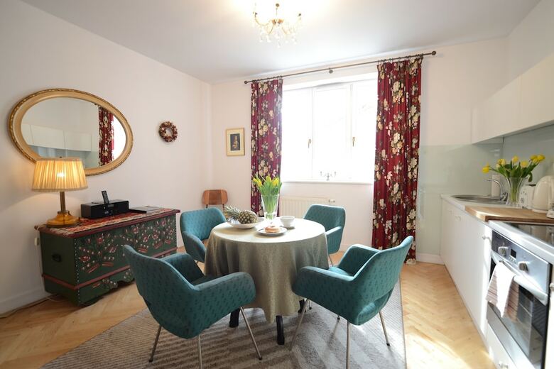 Apartamentos Crystal Suites Old Town