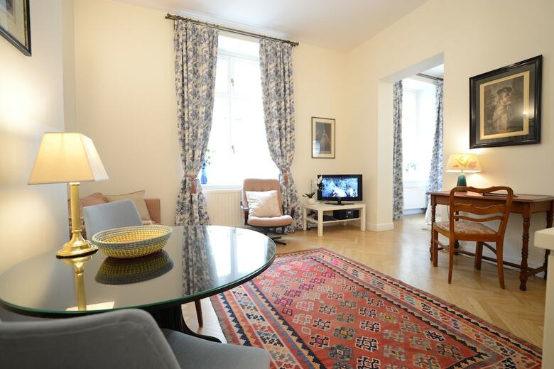 Apartamentos Crystal Suites Old Town