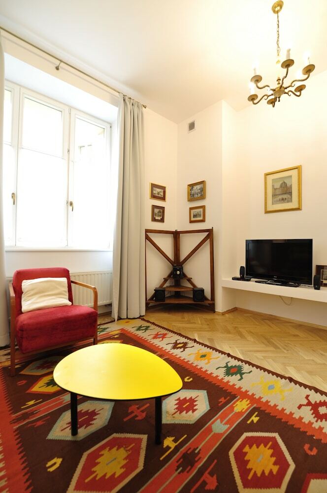 Apartamentos Crystal Suites Old Town
