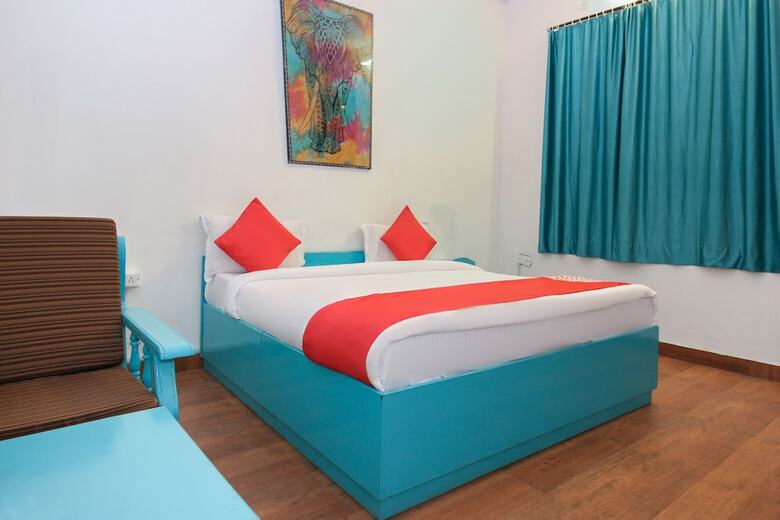 Oyo 15518 Hotel Amar