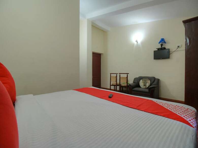Oyo 14434 Hotel Rj Inn
