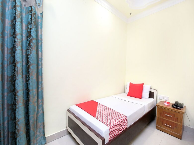 Apartamentos Oyo 15667 Hotel Anand