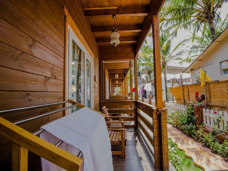 Hotel Oyo 14146 Home Modern Beach Cottages Morjim