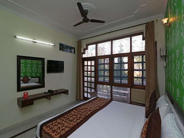 Hotel Oyo 11370 Hari Villa