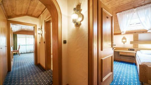 Hotel Alpina