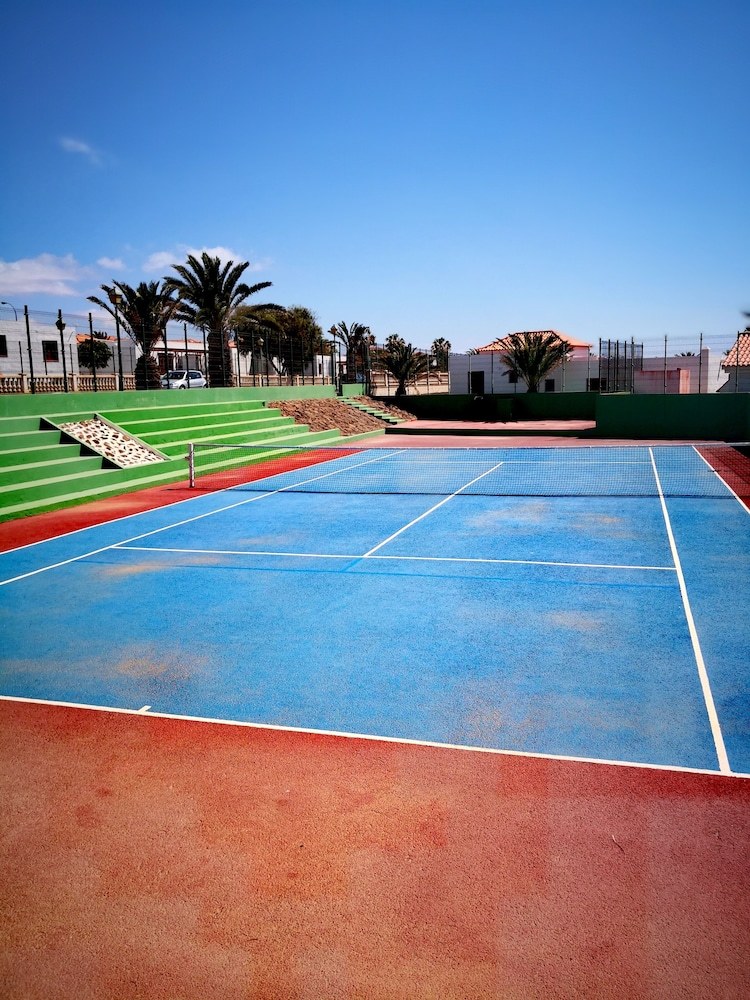 Aparthotel Castillo Beach Club Apartments