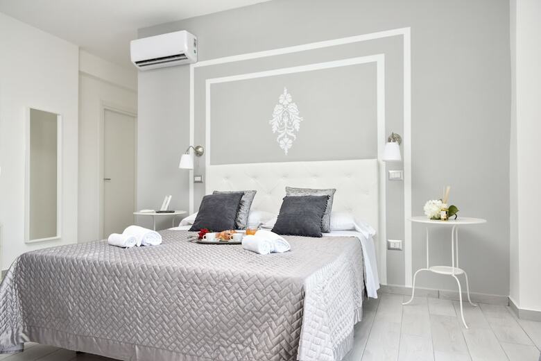 Insula House B&B