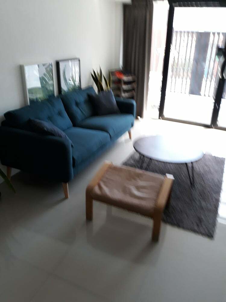 Sukhumvit 50 Hostel