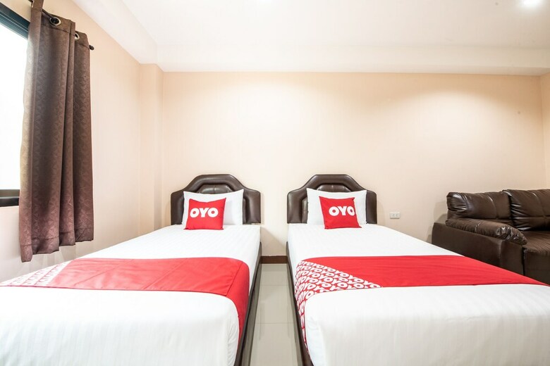 Hotel Oyo 334 Pk Park