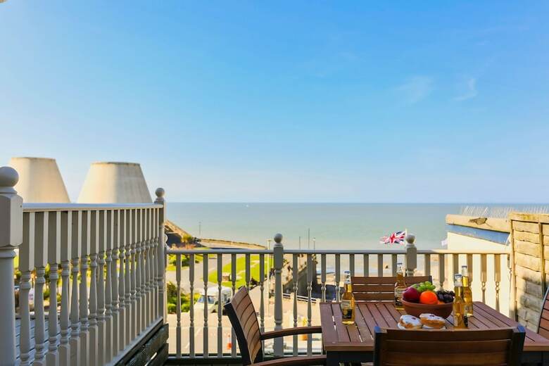 Ilfracombe Raphael 2 Bedrooms