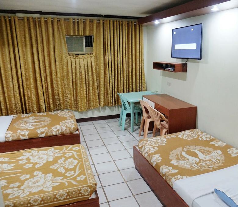 Hotel Goodnews Travellers Inn