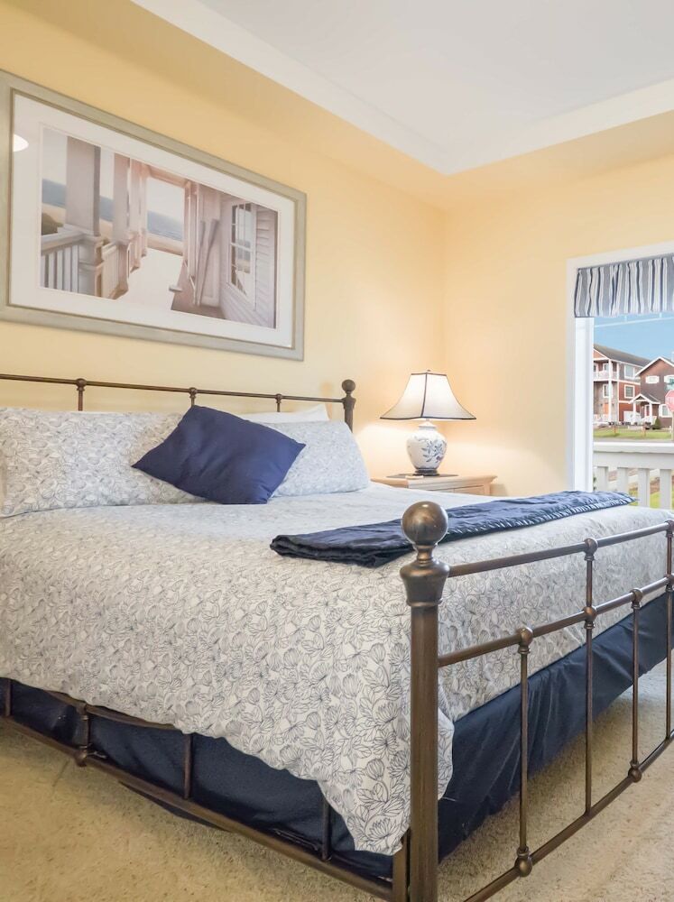 Seaside Vacation Homes